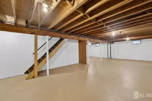 14 Carteret St, Port Reading, NJ 07064 - Photo 15