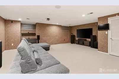 84 Drew Court, Manalapan Township, NJ 07726 - Photo 35