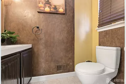 84 Drew Court, Manalapan Township, NJ 07726 - Photo 11