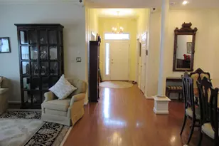 114 Orleans Rd, Monroe Township, NJ 08831 - Photo 3