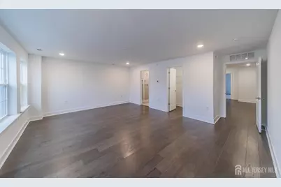 135 Stoutsburg Boulevard, Pennington, NJ 08534 - Photo 9