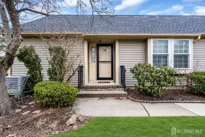 10 Yorkshire Drive #B, Monroe Township, NJ 08831 - Photo 1