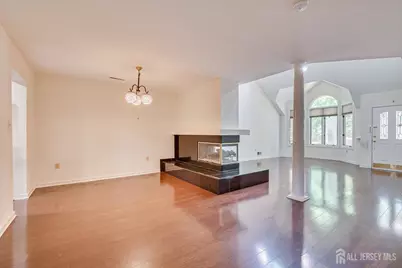 36 Ravenswood Court, Edison, NJ 08820 - Photo 11