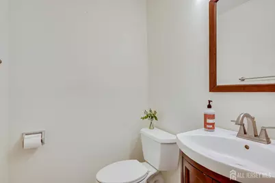 36 Ravenswood Court, Edison, NJ 08820 - Photo 21