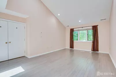 36 Ravenswood Court, Edison, NJ 08820 - Photo 27