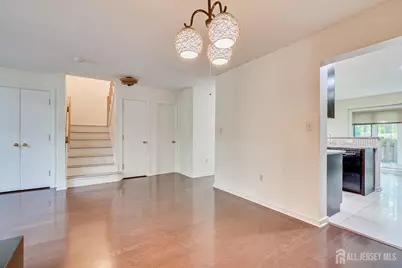 36 Ravenswood Court, Edison, NJ 08820 - Photo 13