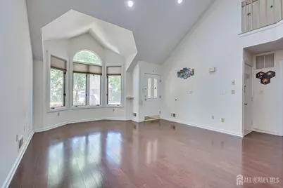 36 Ravenswood Court, Edison, NJ 08820 - Photo 7