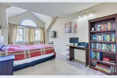 36 Ravenswood Court, Edison, NJ 08820 - Photo 31