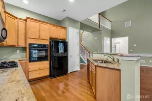 14 Harbor Town Way, Monroe Township, NJ 08831 - Photo 23