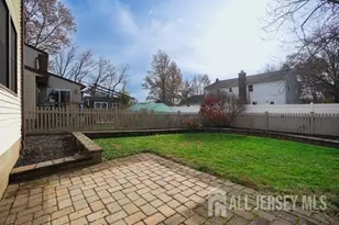 11 Lenox St, Edison, NJ 08817 - Photo 31