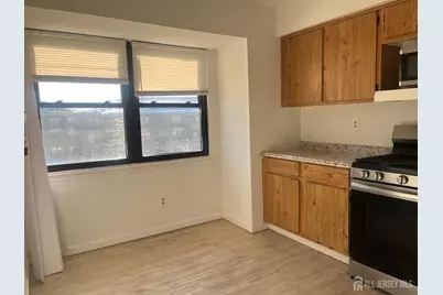 1947 Raspberry Court, Edison, NJ 08817 - Photo 7