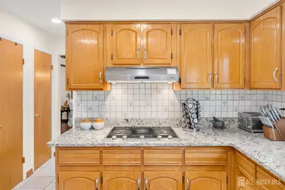6 Stafford Road, South Brunswick Township, NJ 08852 - Photo 23