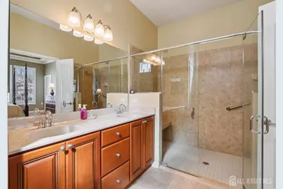 14 Cobblestone Boulevard, Monroe Township, NJ 08831 - Photo 15