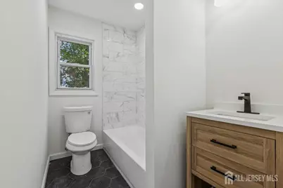 38 Lincoln Avenue, Colonia, NJ 07067 - Photo 9