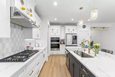 77 Mustang Drive, Manalapan Township, NJ 07726 - Photo 15