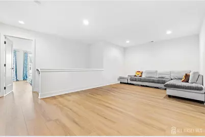 77 Mustang Drive, Manalapan Township, NJ 07726 - Photo 21