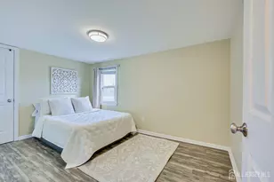 41 Lake Ave, Metuchen, NJ 08840 - Photo 19