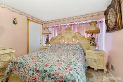 8 Monaghan Road, Edison, NJ 08817 - Photo 17