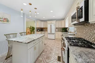 8 Monaghan Rd, Edison, NJ 08817 - Photo 13