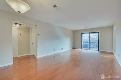 305 Sharon Garden Court, Woodbridge Township, NJ 07095 - Photo 9