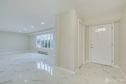 22 Price Drive, Edison, NJ 08817 - Photo 9