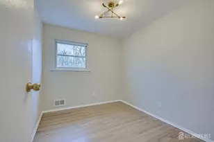 22 Price Dr, Edison, NJ 08817 - Photo 29