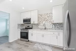 47 Willry St, Woodbridge Township, NJ 07095 - Photo 9