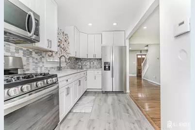 47 Willry Street, Woodbridge Township, NJ 07095 - Photo 7