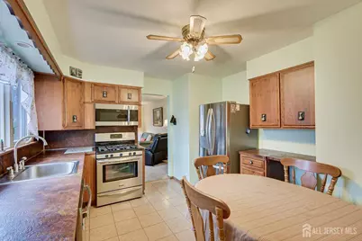 65 Rose Street, Edison, NJ 08817 - Photo 15