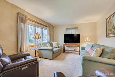 65 Rose Street, Edison, NJ 08817 - Photo 11