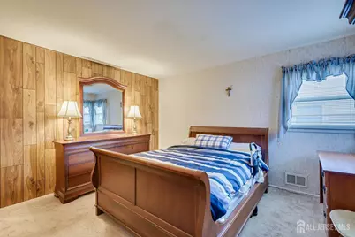 65 Rose Street, Edison, NJ 08817 - Photo 17