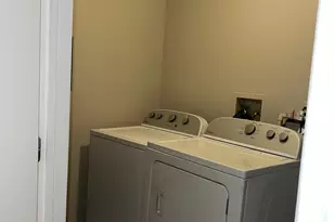 478 Witney Ct, North Brunswick Township, NJ 08902 - Photo 11