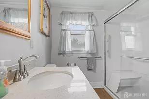 381 Stelle Ave, North Brunswick Township, NJ 08902 - Photo 9