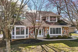 1 Cranberry Ct, South Brunswick Township, NJ 08540 - Photo 1