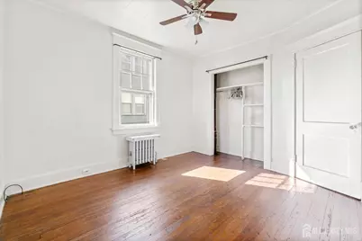 196 Strawberry Hill Avenue, Woodbridge Township, NJ 07095 - Photo 9