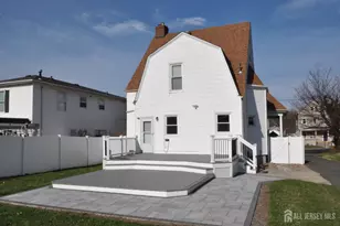 467 West Ave, Sewaren, NJ 07077 - Photo 5