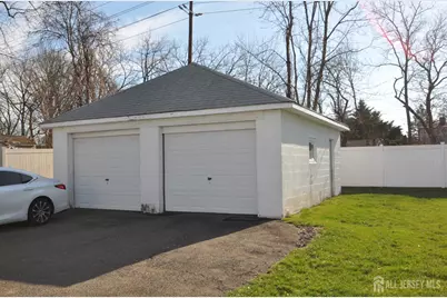 467 West Avenue, Sewaren, NJ 07077 - Photo 9