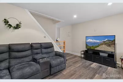 13 Millers Lane, Milltown, NJ 08850 - Photo 15