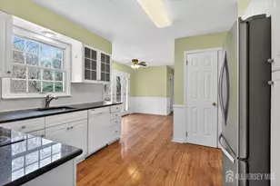 16 Beechtree Ln, Plainsboro Township, NJ 08536 - Photo 11