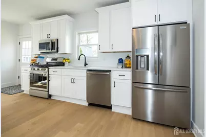 211 University Avenue, Metuchen, NJ 08840 - Photo 15