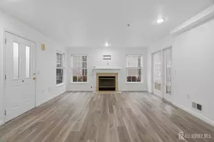 116 Chariot Ct, Piscataway Township, NJ 08854 - Photo 3