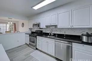 351 Bowler Ct, Piscataway Township, NJ 08854 - Photo 13