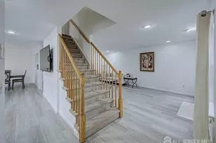 351 Bowler Ct, Piscataway Township, NJ 08854 - Photo 3