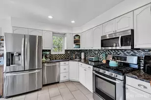 290 Brunswick Ave, Spotswood, NJ 08884 - Photo 11