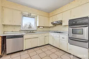 65 12th St, Franklin Township, NJ 08873 - Photo 11