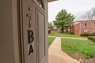 72 Fox Rd, Edison, NJ 08817 - Photo 3