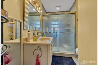 14 Hastings Place, Carteret, NJ 07008 - Photo 17