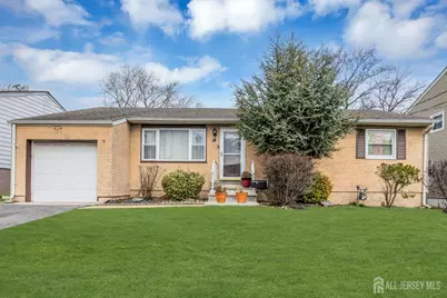 14 Hastings Place, Carteret, NJ 07008 - Photo 1