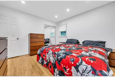 396 S 7th Avenue S, Highland Park, NJ 08904 - Photo 17