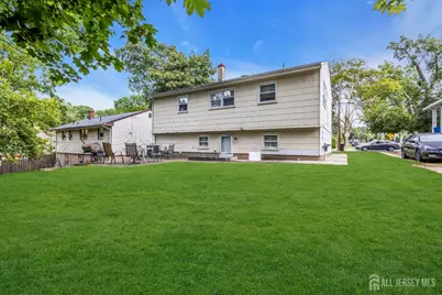 396 S 7th Avenue S, Highland Park, NJ 08904 - Photo 5